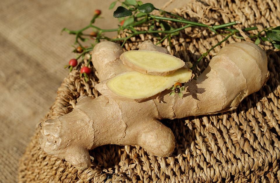 Ginger: अद्भुत गुणों से भरपूर है अदरक, जानिए अदरक के फायदे