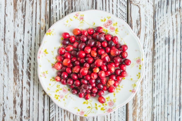 क्या आप जानते हैं क्रैनबेरी के लाभ? कई रोगों का इलाज है क्रैनबेरी