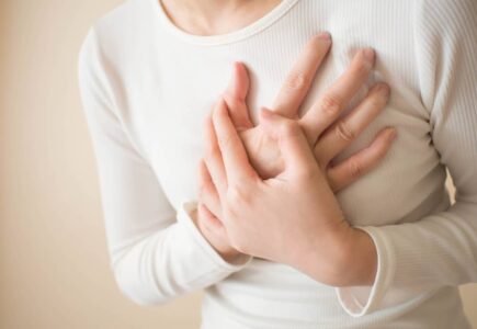 महिलाओं में ऐसे होते हैं हार्ट अटैक के लक्षण