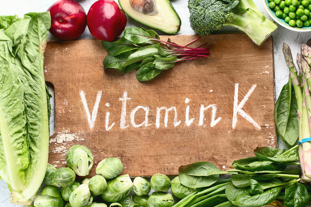 जानिए विटामिन 'के' (Vitamin K) के स्रोत और फायदे