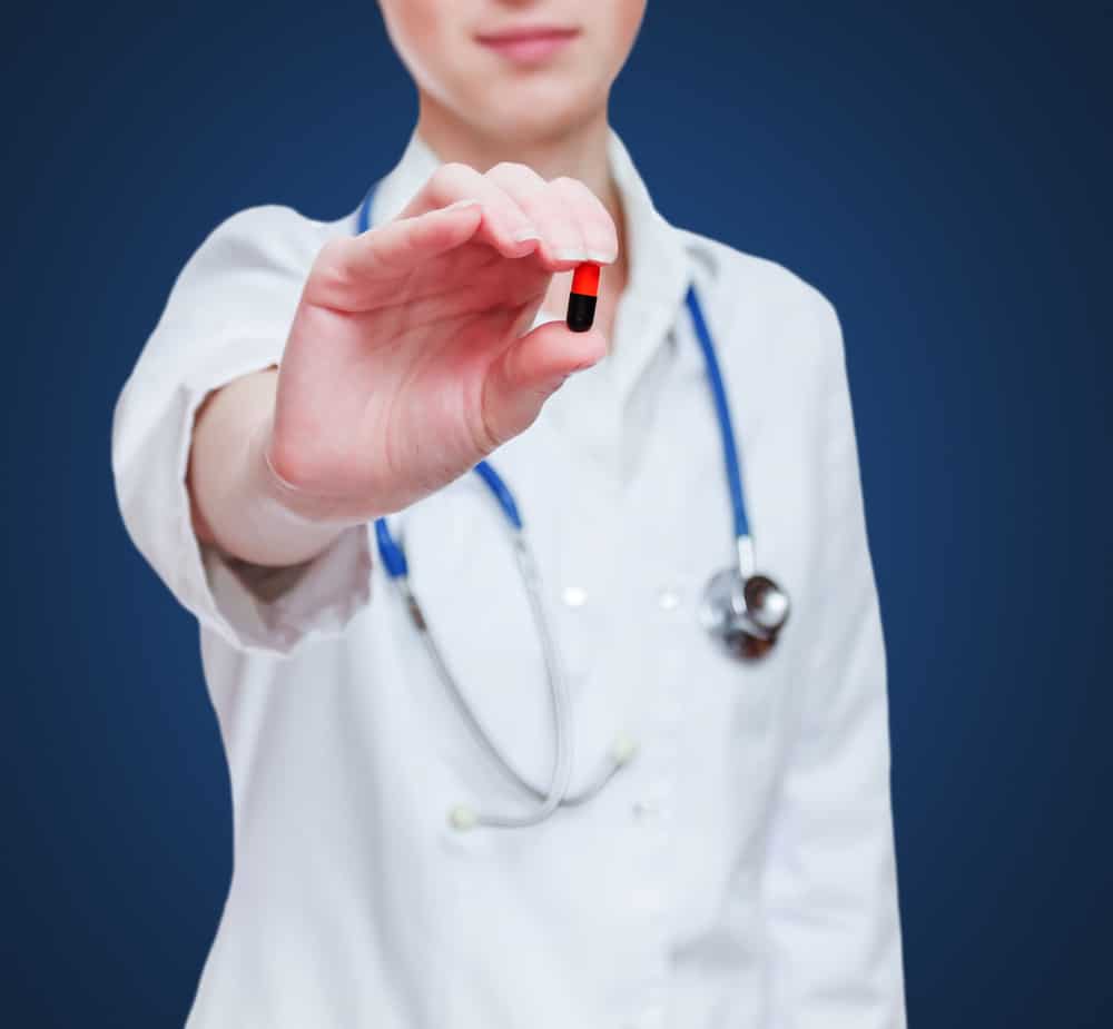 Clotrimazole : क्लोट्रिमजोल क्या है? जानिए इसके उपयोग, साइड इफेक्ट्स और सावधानियां