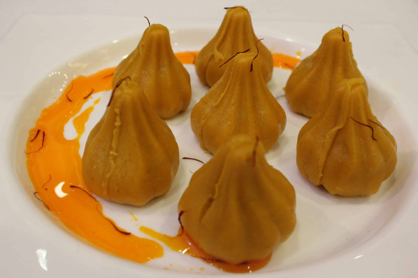 मोदक बनाने की ये तीन रेसिपी करें ट्राय, खुश हो जाएंगे बाप्पा