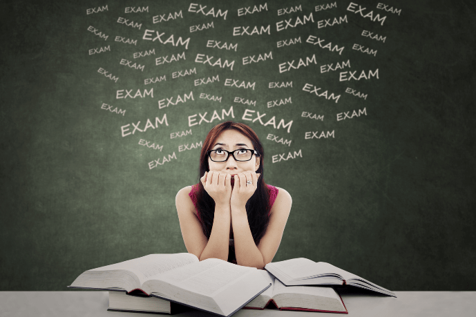परीक्षा का डर नहीं सताएगा, फॉलो करें एग्जाम एंजायटी दूर करने के ये टिप्स