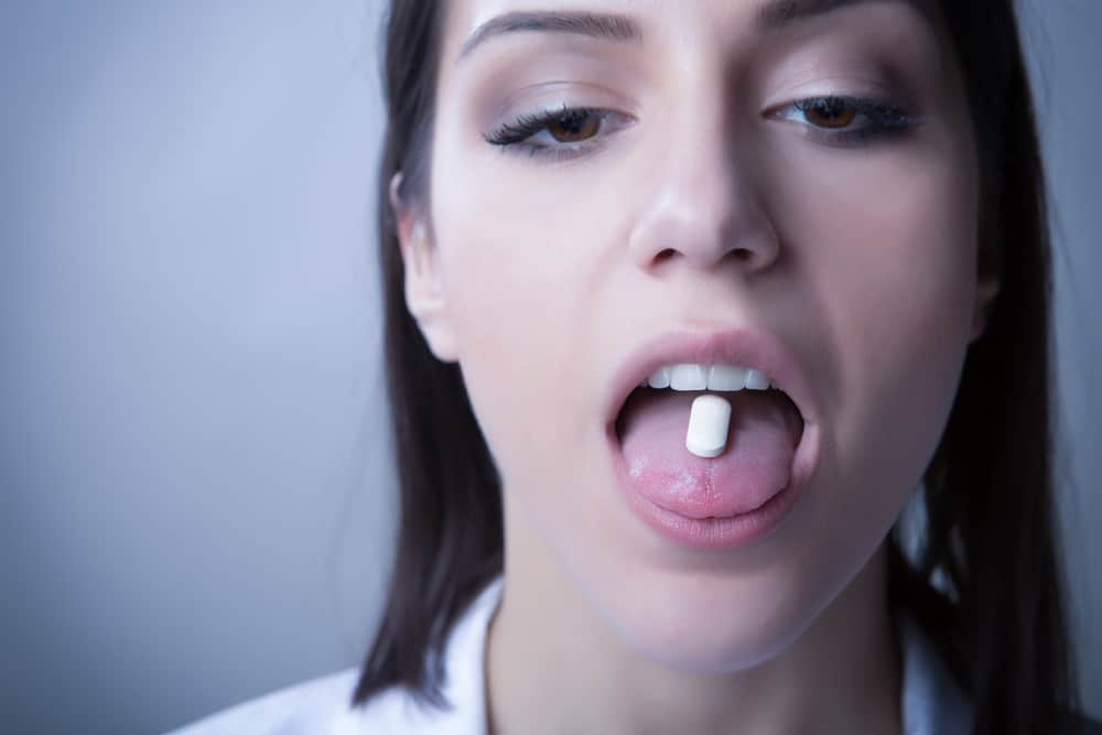 Quetiapine: क्वेटायापीन क्या है? जानिए इसके उपयोग, साइड इफेक्ट्स और सावधानियां