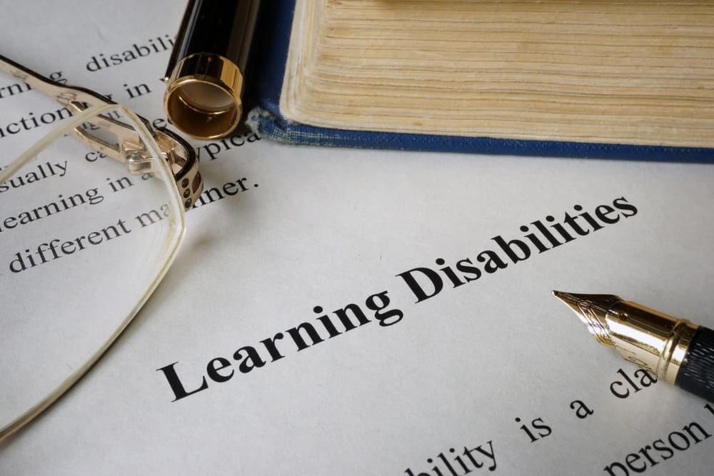 लर्निंग डिसेबिलिटी (Learning Disability) क्या है? जानिए इसके लक्षण, कारण और उपचार