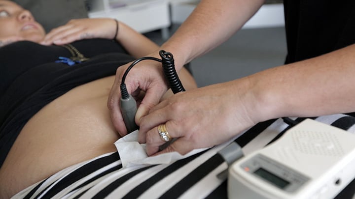 प्रेग्नेंसी के दौरान टेस्ट कराना क्यों है जरूरी?