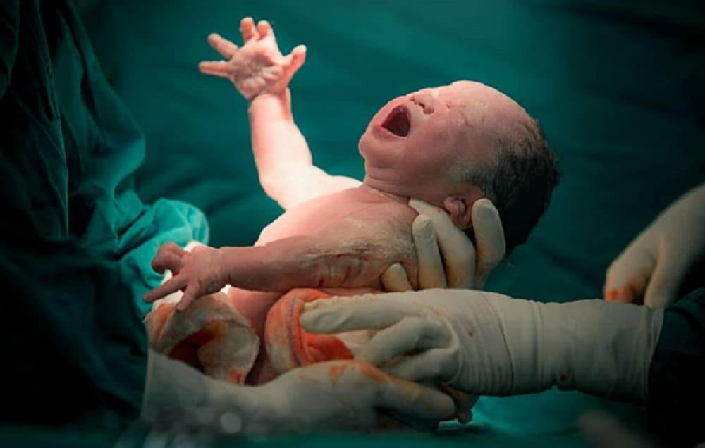 वजायनल सीडिंग (Vaginal Seeding) क्या सुरक्षित है शिशु के लिए?