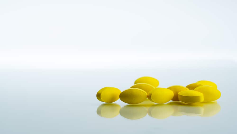 Mefenamic Acid : मेफेनेमिक एसिड क्या है? जानिए इसके उपयोग, साइड इफेक्ट्स और सावधानियां