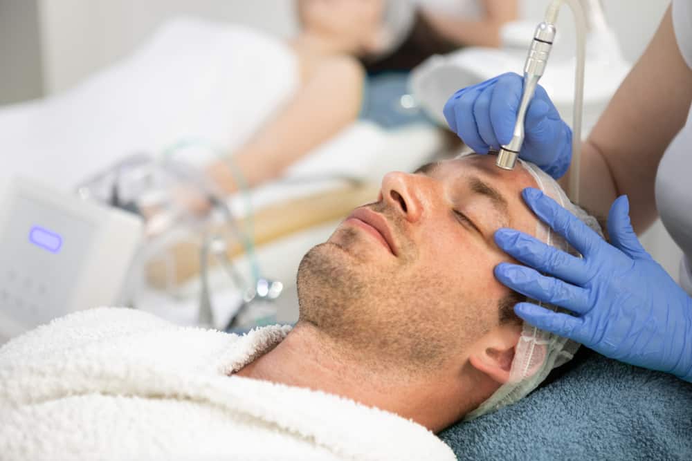 Dermabrasion: डर्माब्रेशन क्या है?