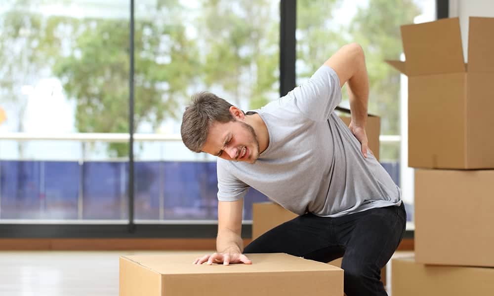 Lumbar (low back) strain : लंबर स्ट्रेन (कमर दर्द) क्या है?