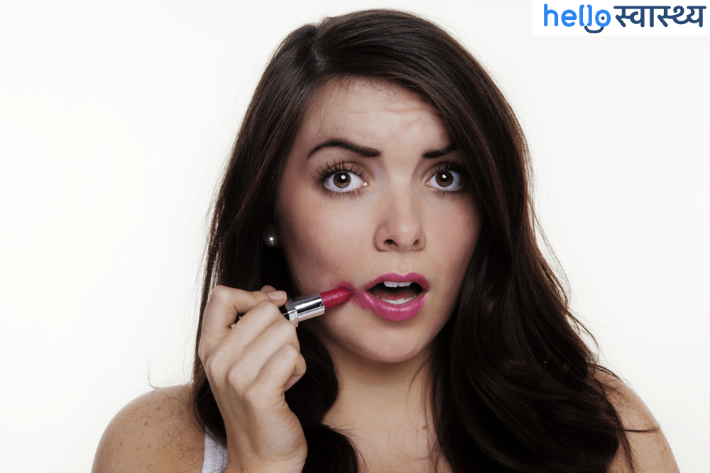 लिपस्टिक का रंग कहीं सेहत को न कर दे बेरंग!