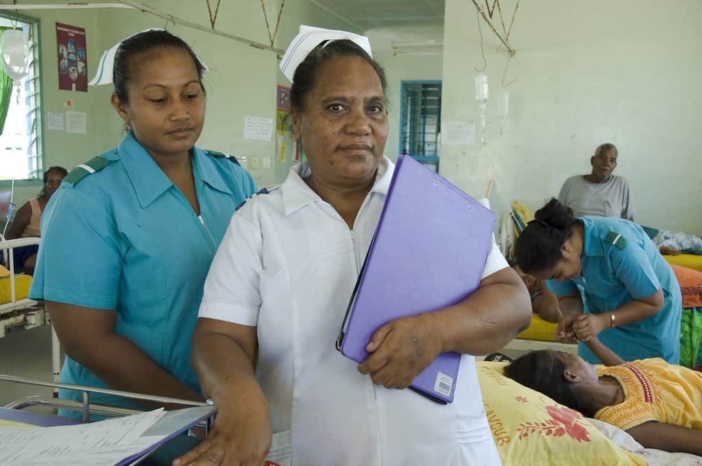 अब सिर्फ डॉक्टर ही नहीं नर्स भी दे सकती हैं दवाई! प्रस्ताव पर मांगी गई लोगों की राय