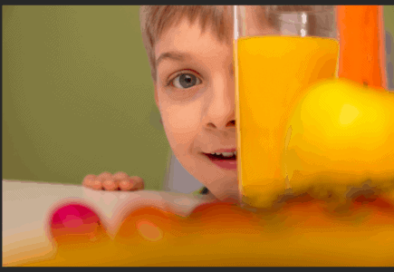 बच्चा खाना खाते समय करता है आना-कानी तो अपनाएं ये टिप्स