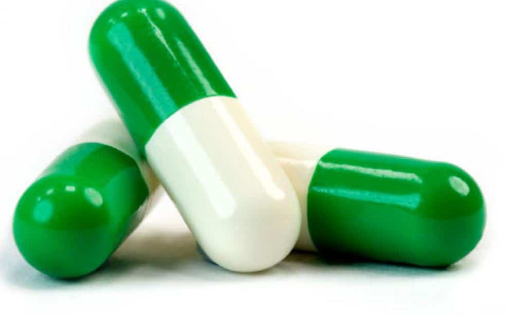 Roxithromycin: रॉक्सीथ्रोमाइसिन क्या है? जानिए इसके उपयोग, साइड इफेक्ट्स और सावधानियां