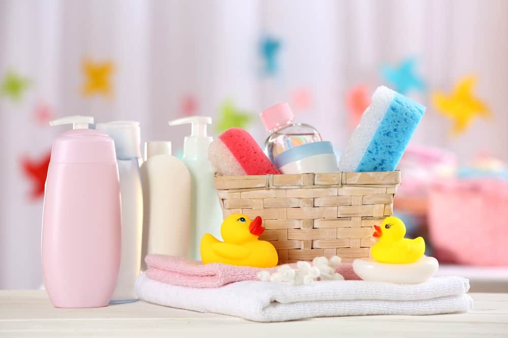 बेबी प्रोडक्ट्स में केमिकल्स आपके लाडले को कर सकते हैं बीमार, कैसे पहचानें? यहां जानें