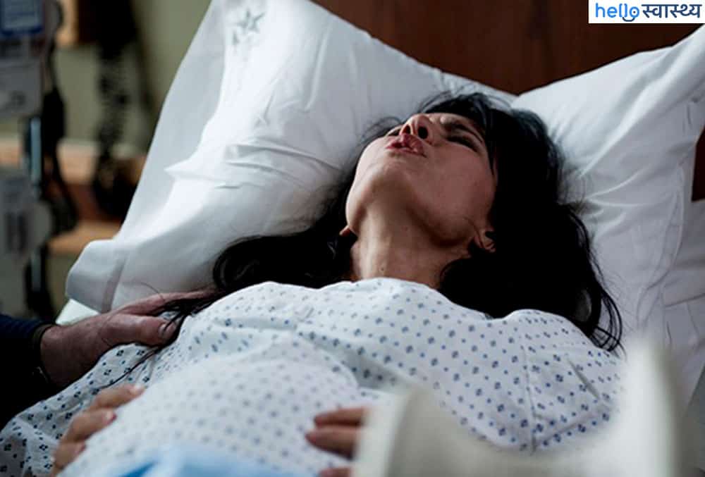 ब्रीदिंग एक्सरसाइज से मालिश तक ये हैं प्रसव पीड़ा को कम करने के उपाय