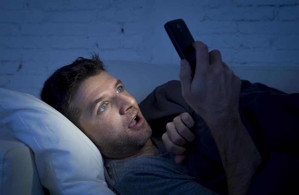 इस साल भी लोगों ने खूब देखी पॉर्न, जानिए पॉर्न की लत कैसे छुड़ाएं