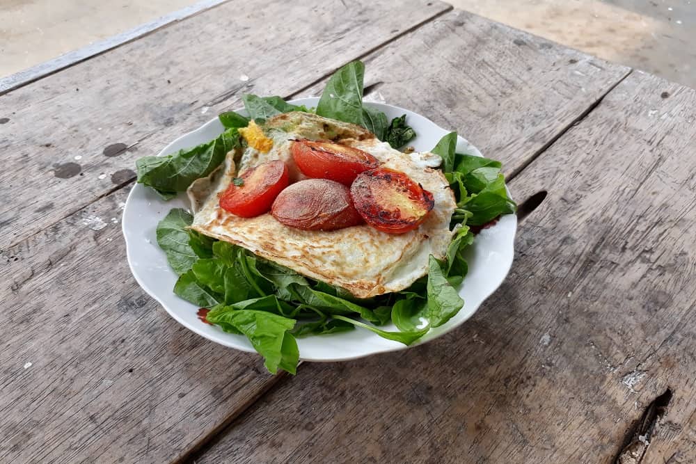 जिम में जाने से पहले क्या न खाएं और क्यों?