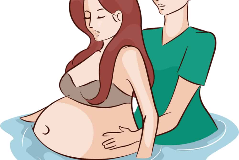 वॉटर बर्थ प्रक्रिया अपनाने जा रही हैं तो ध्यान रखें ये बातें