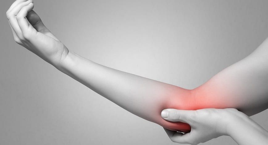 Broken (Fractured) Elbow: कोहनी में फ्रैक्चर क्या है?
