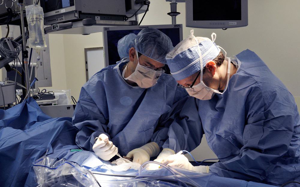 laparoscopy scarless surgery: लैप्रोस्कोपी स्कारलेस सर्जरी क्या है?