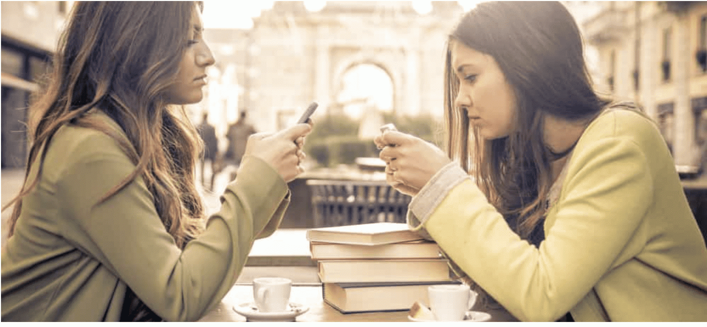 सोशल मीडिया और टीनएजर्स का उससे अधिक जुड़ाव मेंटल हेल्थ के लिए खतरनाक