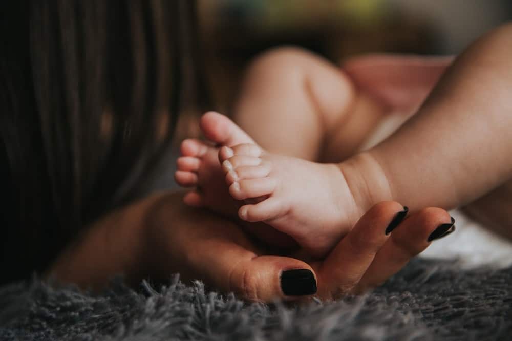 What do you need to know to care for your 28-week-baby?
