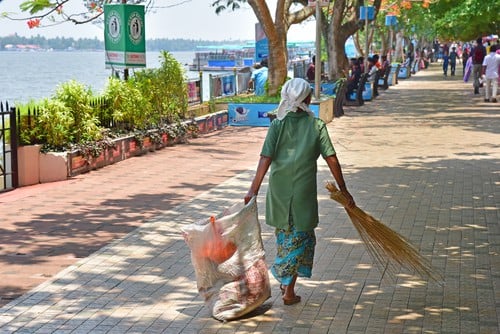 स्वच्छ भारत अभियान और कोरोना वायरस: क्या सिर्फ साफ-सफाई से होगा हमारा बचाव