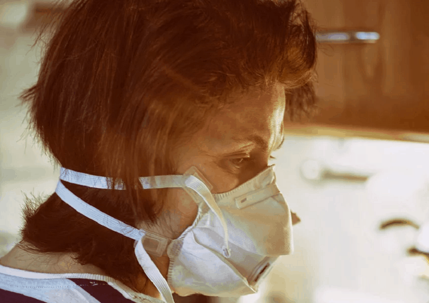 कैंसर पेशेंट्स में कोरोना वायरस का ज्यादा खतरा, बचने का सिर्फ एक रास्ता