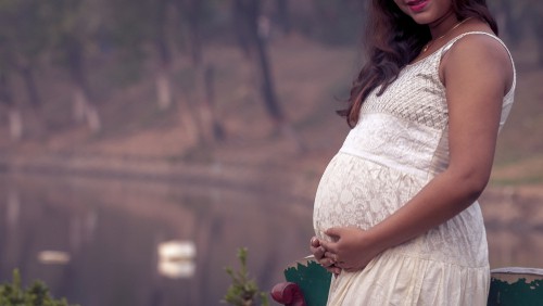 प्रेग्नेंसी के दौरान कीड़े हो सकते हैं पेट में, जानें इससे बचाव के तरीके