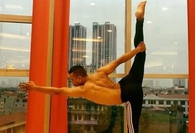 योगा या जिम शरीर के लिए कौन सी एक्सरसाइज थेरिपी है बेस्ट