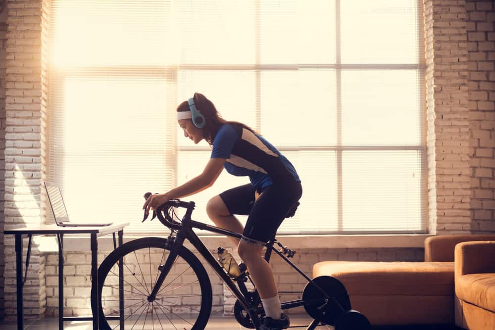 साइकिलिंग से वेट कम करने के साथ-साथ होते हैं कई फायदे