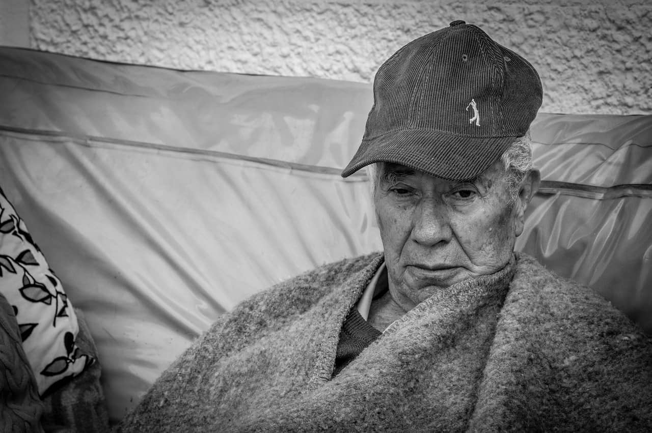 Diabetes in Older People: Symptoms and Treatment