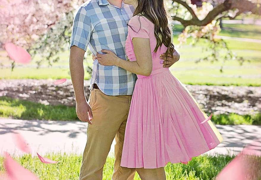 वर्जिन सेक्स या वर्जिनिटी खोना क्या है? समझें इससे जुड़ी बातें