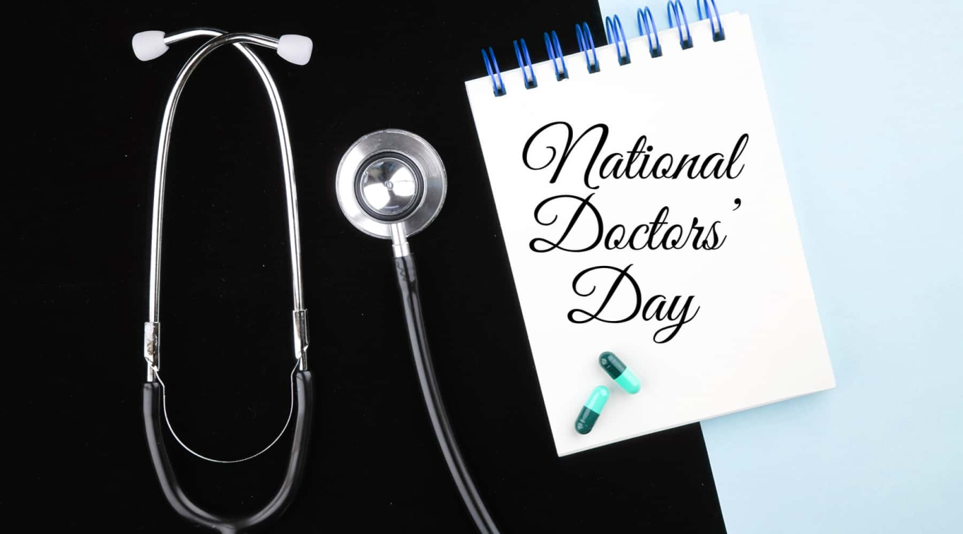नेशनल डॉक्टर्स डे पर कहें डॉक्टर्स को 'थैंक यू' और जानें भारत के टॉप 10 डॉक्टर्स के नाम