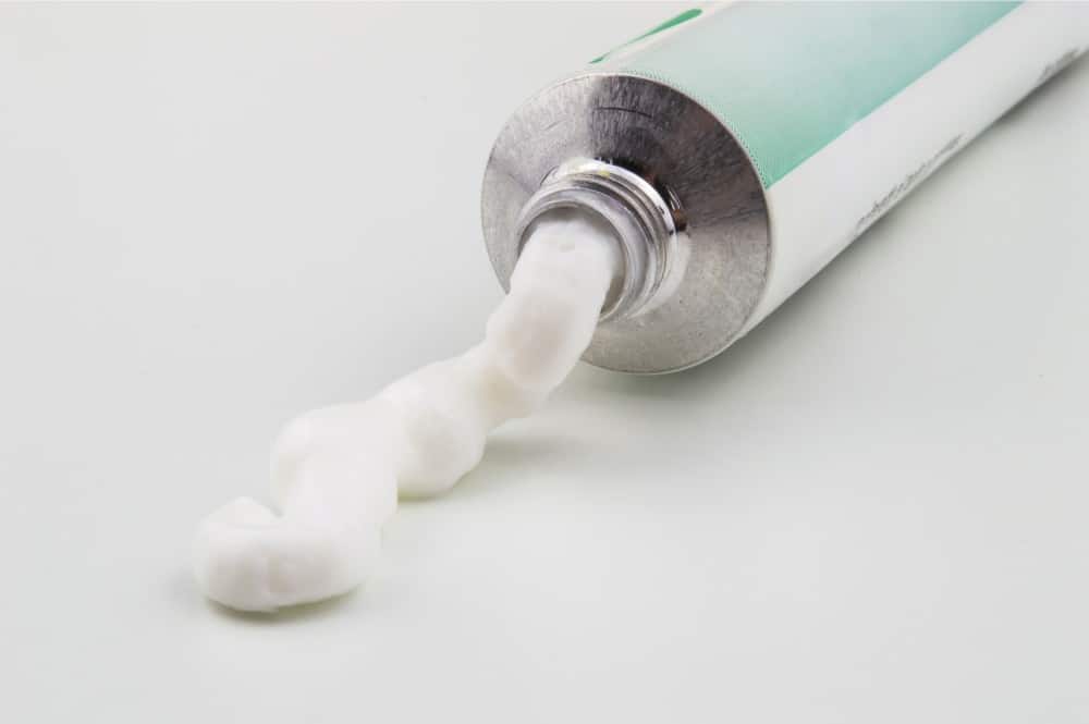 Mucopain gel: म्यूकोपेन जेल क्या है? जानिए इसके उपयोग और साइड इफेक्ट्स