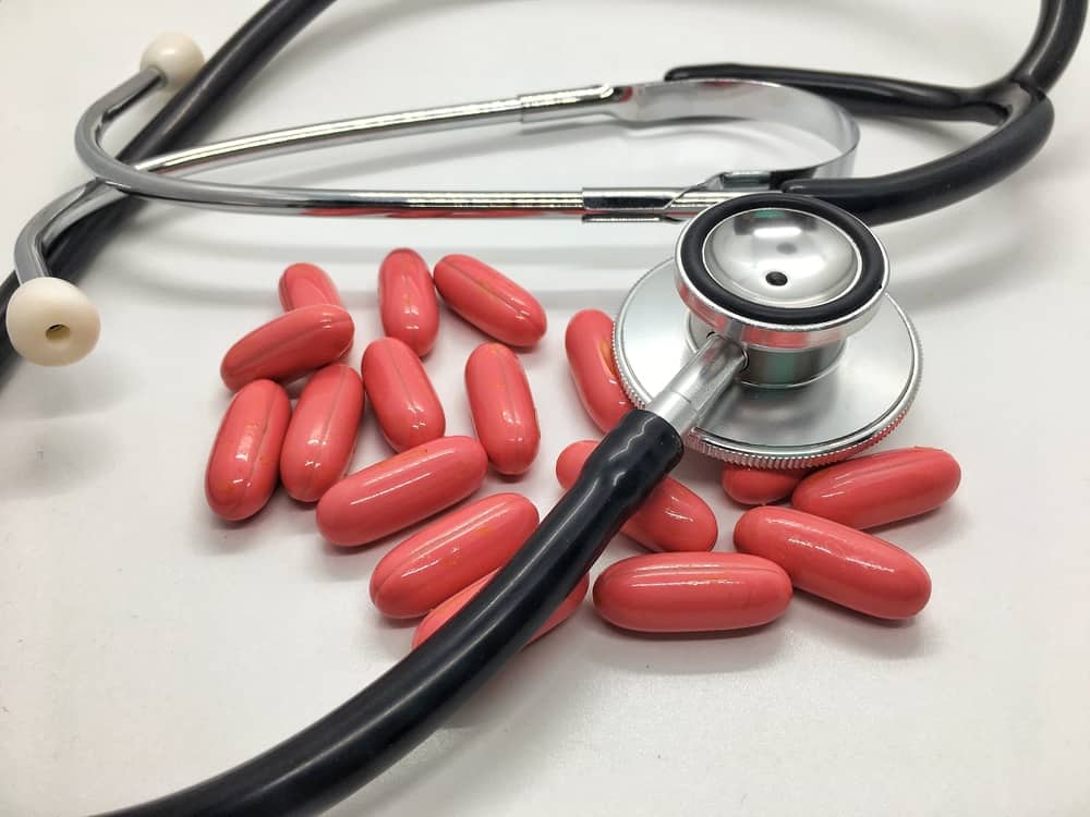 Avomine: एवोमिन क्या है? जानिए इसके उपयोग और साइड इफेक्ट्स