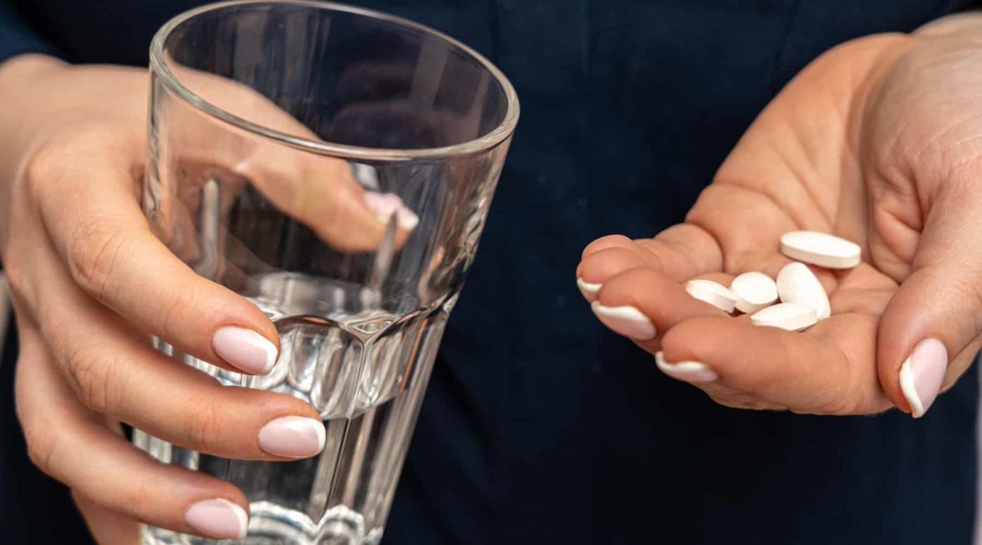 Satrogyl-O Tablet : सेट्रोजिल ओ टैबलेट क्या है? जानिए इसके उपयोग और साइड इफेक्ट्स