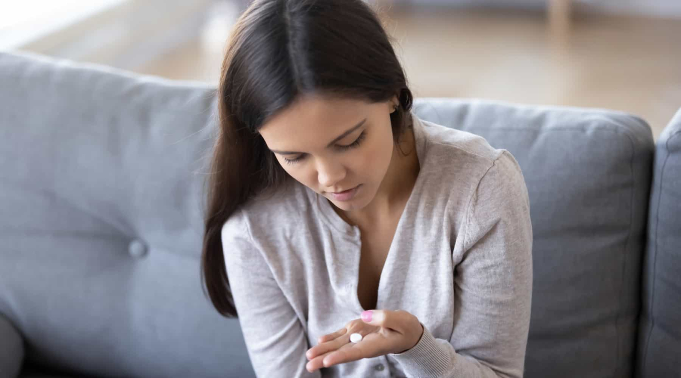 Calcium dobesilate : कैल्शियम डोबेसिलेट क्या है? जानिए इसके उपयोग और साइड इफेक्ट्स