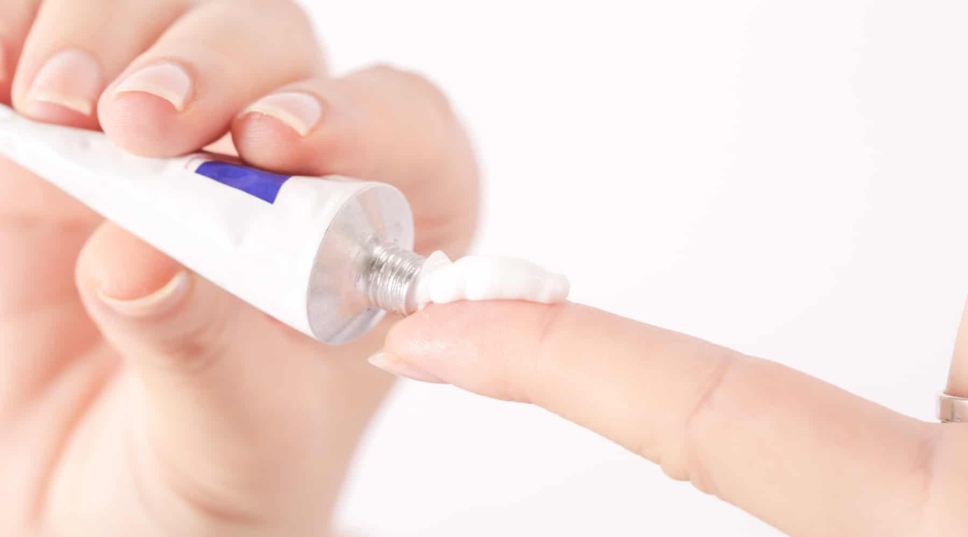 Dermikem OC Cream : डर्मिकेम ओसी क्रीम क्या है? जानिए इसके उपयोग और साइड इफेक्ट्स