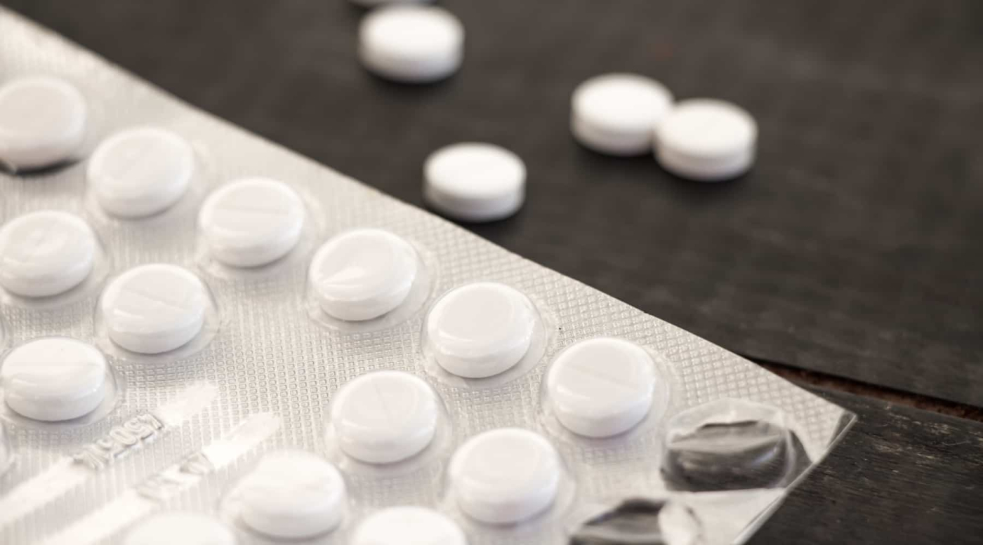 Aztor Tablet : एज्टर टैबलेट क्या है? जानिए इसके उपयोग और साइड इफेक्ट्स