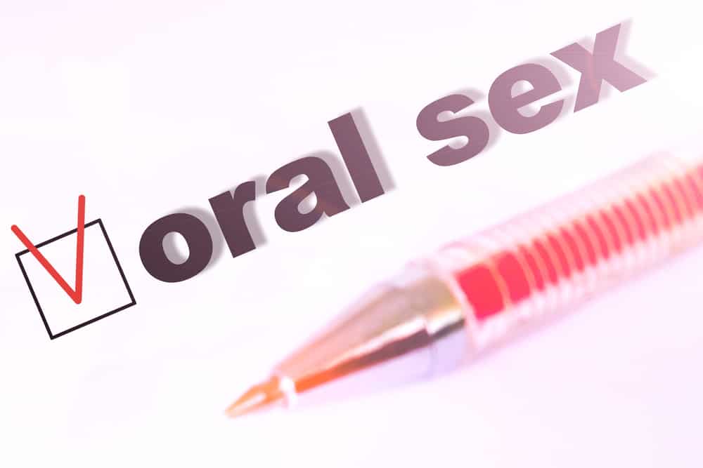 क्या ओरल सेक्स से एचआईवी का खतरा बढ़ जाता है? जानें सेफ ओरल सेक्स टिप्स