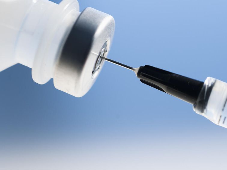 एमएमआर वैक्सीनेशन से पहले रखें इन बातों का ध्यान, नहीं तो हो सकते हैं ये साइड इफेक्ट्स