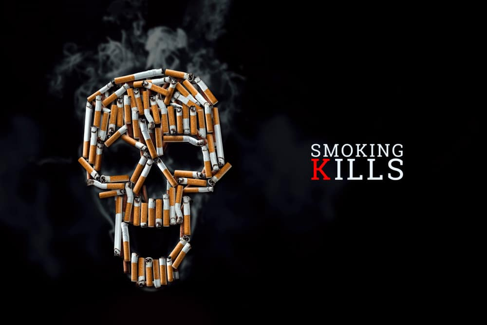 सिगरेट पीने से रोकने वाली हेल्थ वॉर्निंग्स के बारे में इतना सब नहीं जानते होंगे आप!