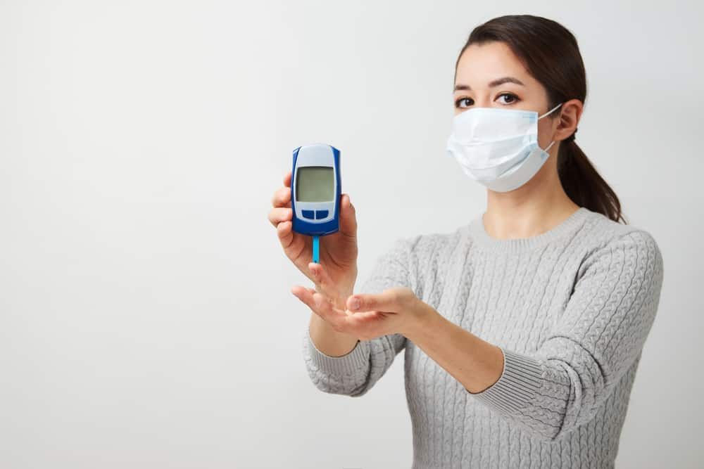 कोरोना की दूसरी लहर: बढ़ रहा है खतरा लेकिन सावधानियां भी हैं जरूरी