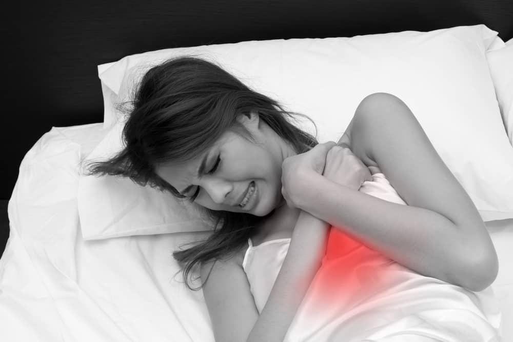 नींद न आने की बीमारी कुछ ऐसे बढ़ा सकती है दिल की परेशानियों का रिस्क!