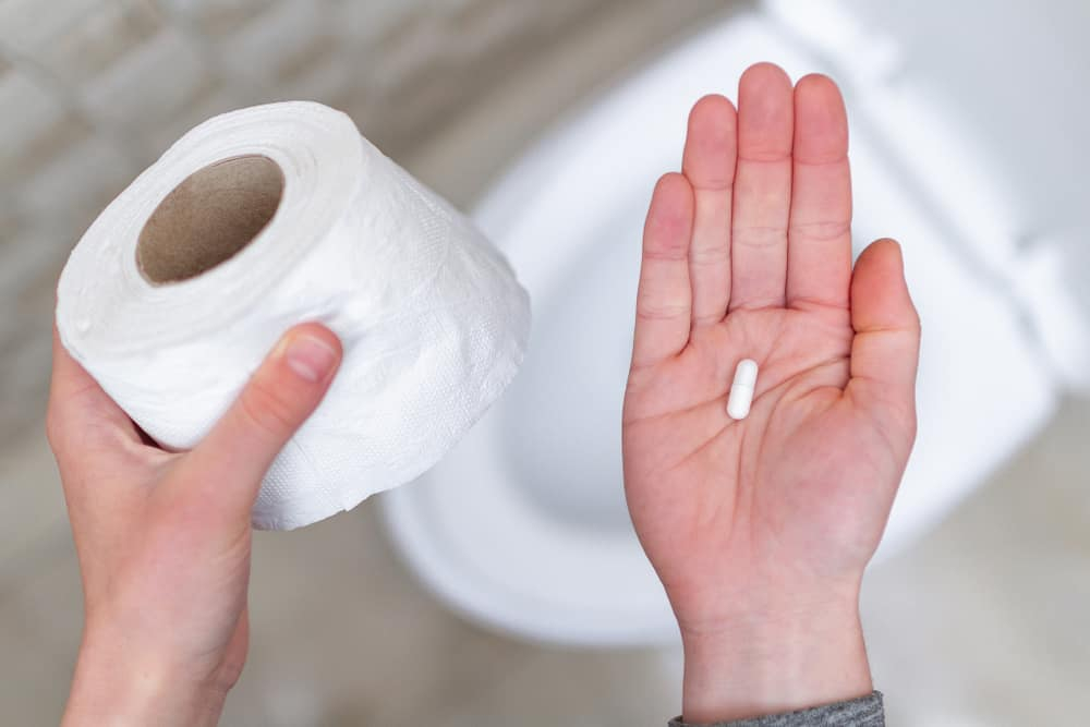 कब्ज से राहत दिलाने वाले स्टूल सॉफ्टनर्स और लैक्सेटिव्स में क्या है अंतर?