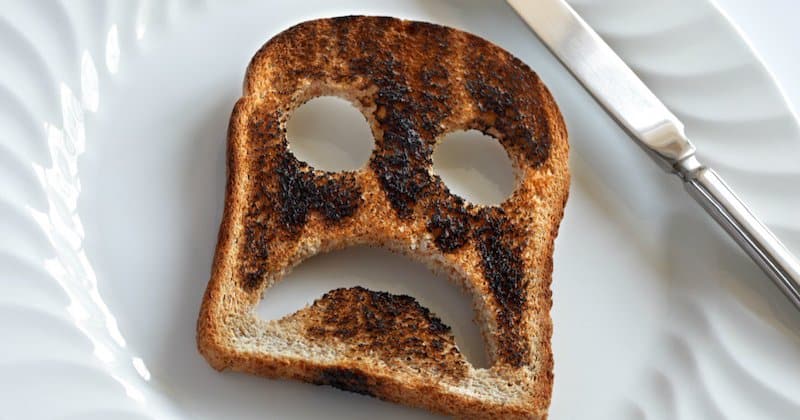 जले हुए टोस्ट को खाने से क्या कैंसर हो सकता है , क्या है फैक्ट, जानें एक्सपर्ट से!