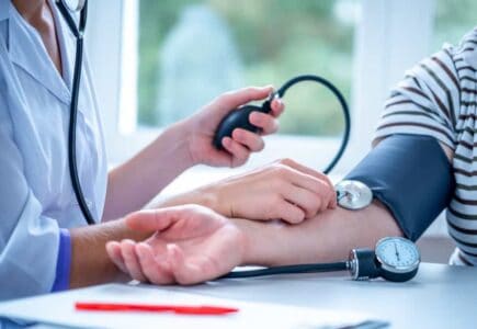 Prehypertension: तो क्या हाय ब्लड प्रेशर के खतरे की सूचना देता है प्रीहायपरटेंशन?