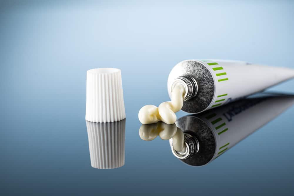 एमआरएसए के लिए एंटीबायोटिक ऑइंटमेंट्स (Antibiotic ointments for MRSA